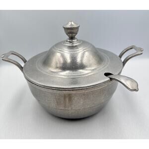 Wilton Armetale Plough Tavern Hollowware Satin Pewter Soup Tureen Lid & Ladle